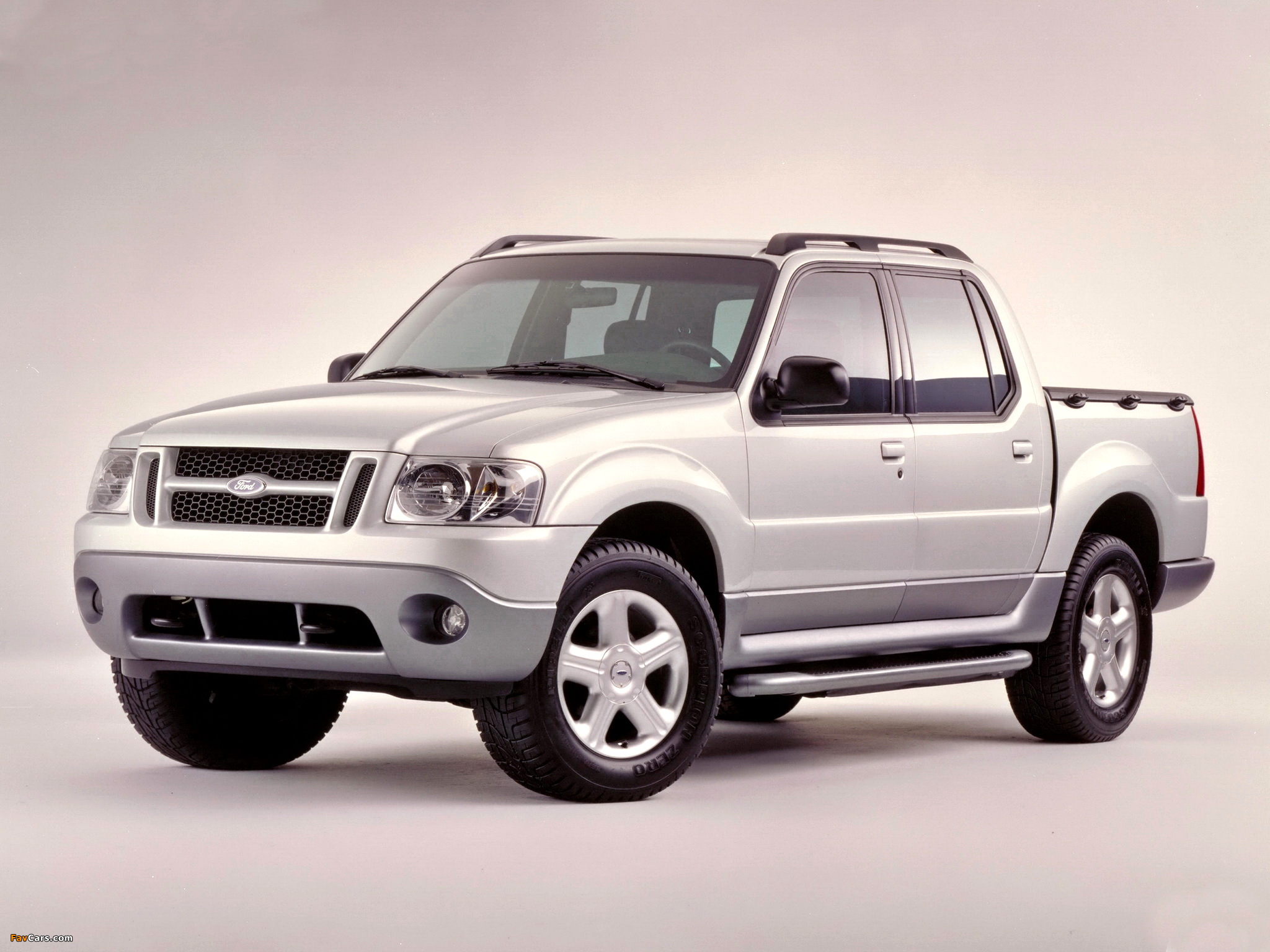 Pictures of Ford Explorer Sport Trac 2000–05 (2048 x 1536)