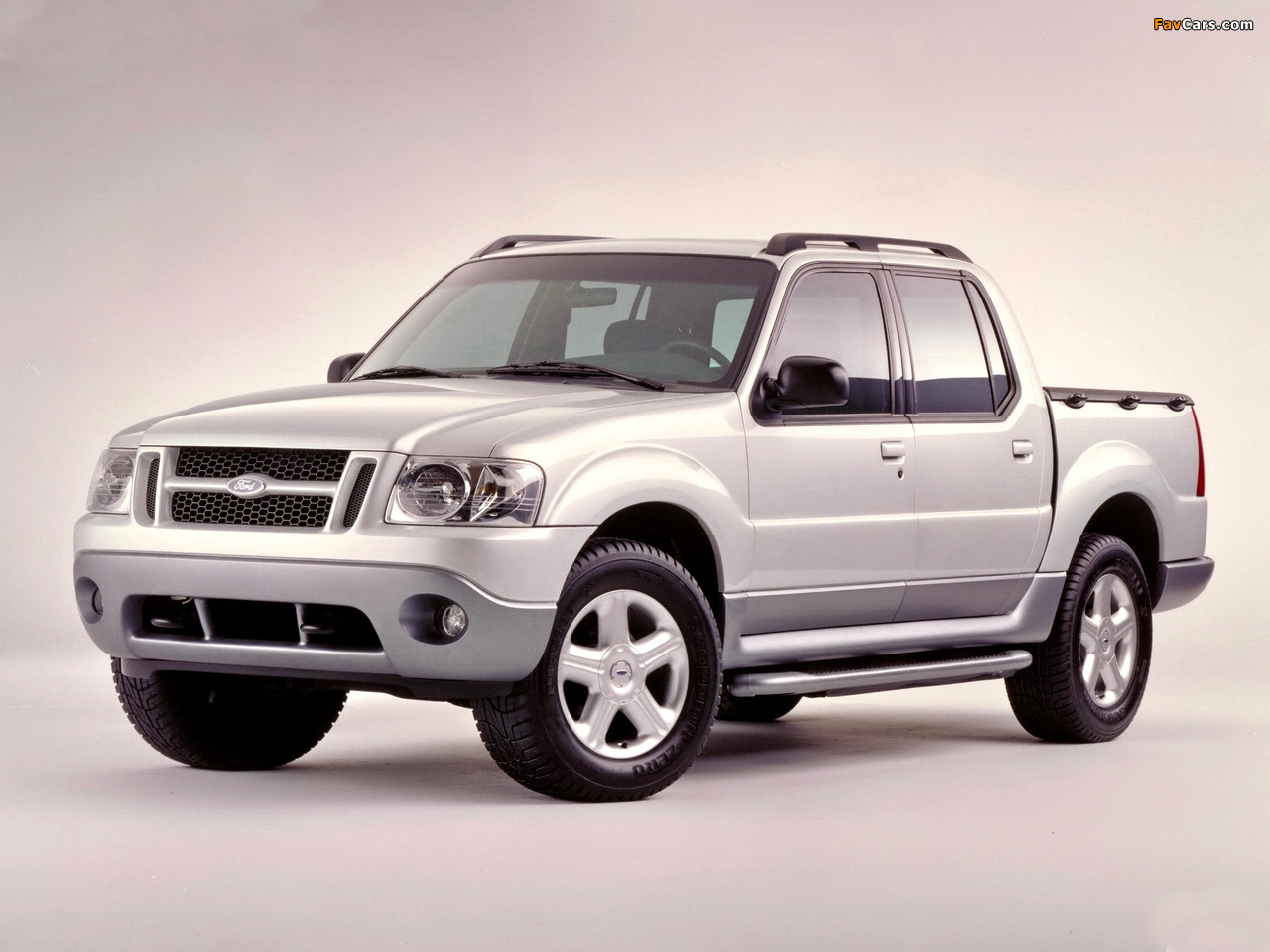 Pictures of Ford Explorer Sport Trac 2000–05 (1280 x 960)