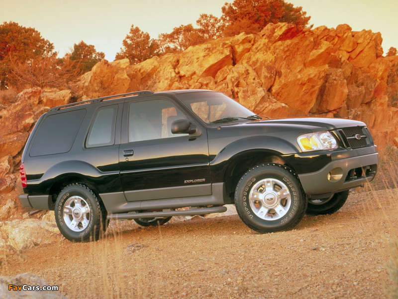 Pictures of Ford Explorer Sport 2001–03 (800 x 600)