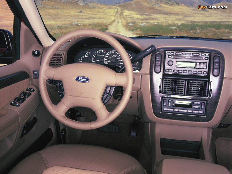 Pictures of Ford Explorer 2001–05 (800 x 600)