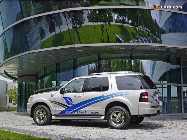 Pictures of Ford Explorer Fuel Cell Prototype 2006 (640 x 480)