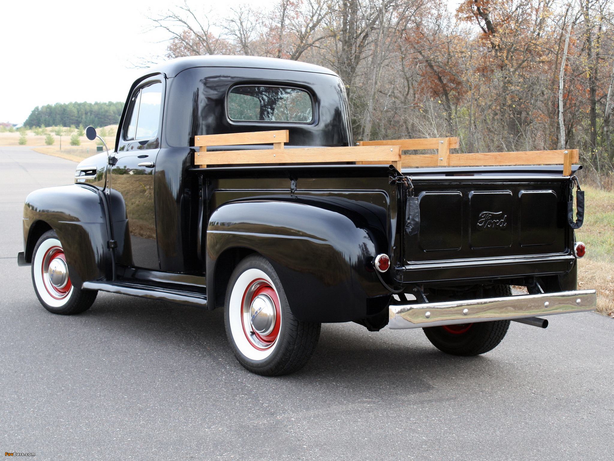 Ford F-1 Pickup 1948–52 wallpapers (2048 x 1536)