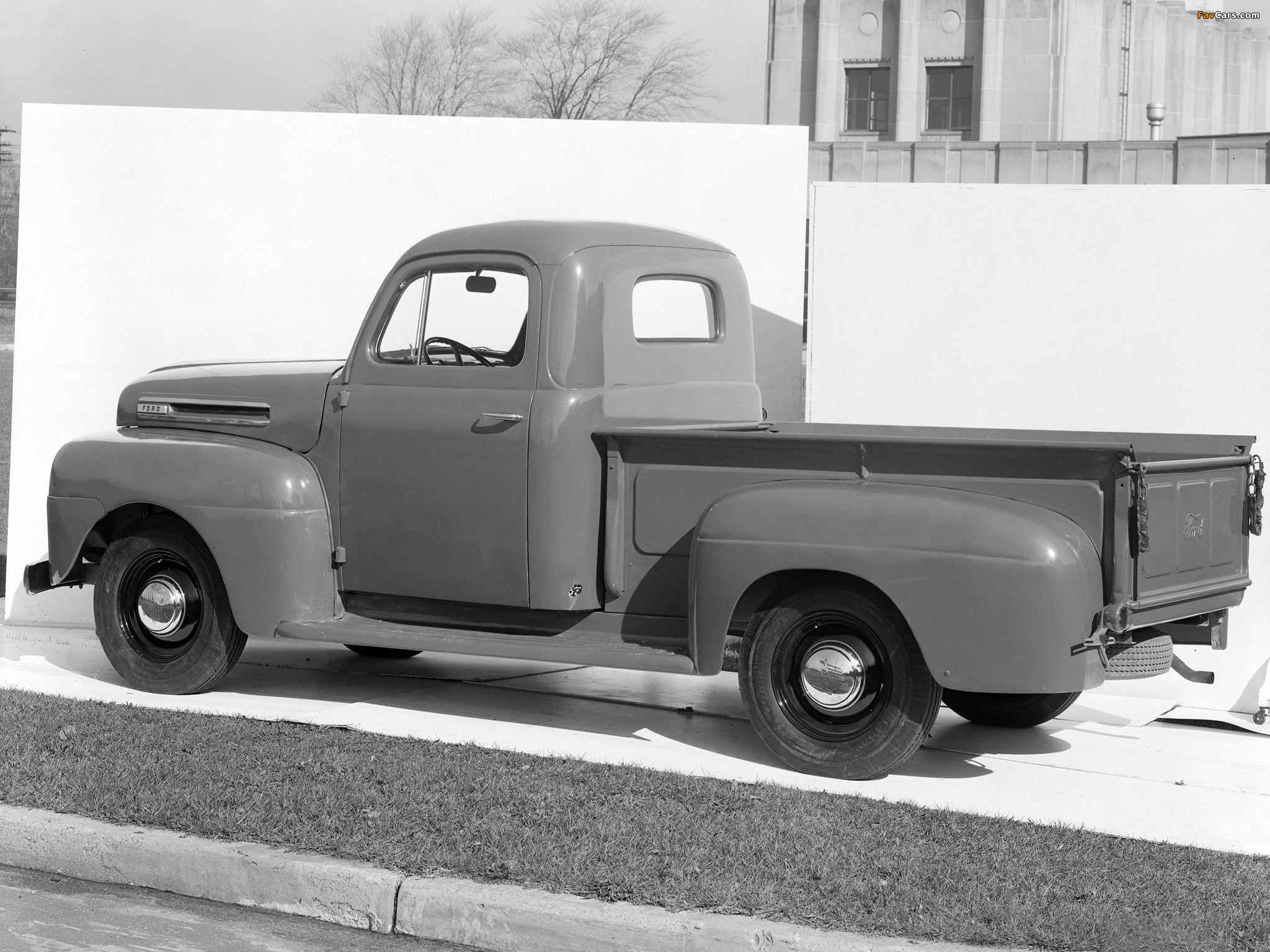 Ford F-1 Pickup 1948–52 images (2048 x 1536)