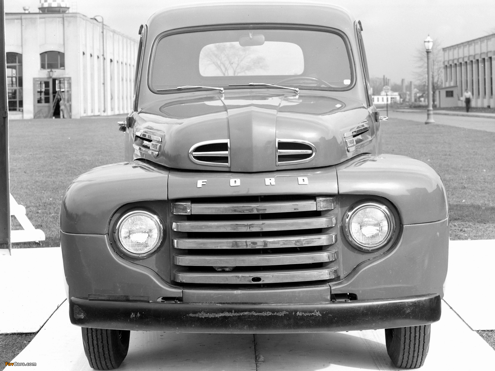 Photos of Ford F-1 Pickup 1948–52 (1600 x 1200)