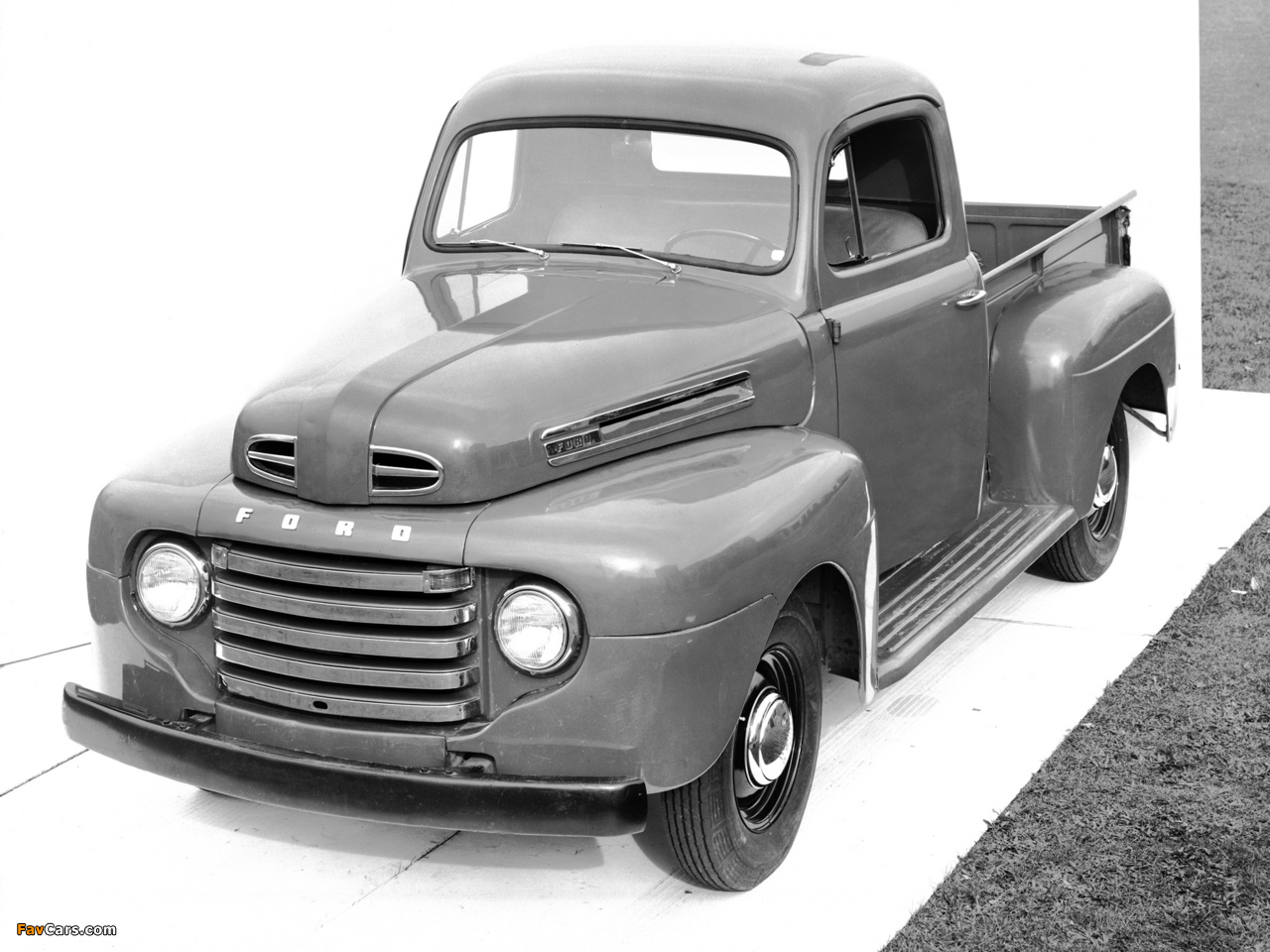 Photos of Ford F-1 Pickup 1948–52 (1280 x 960)