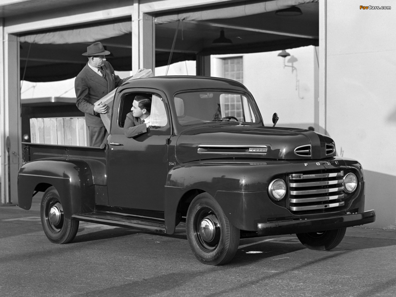 Ford F-1 Pickup 1948–52 wallpapers (1280 x 960)