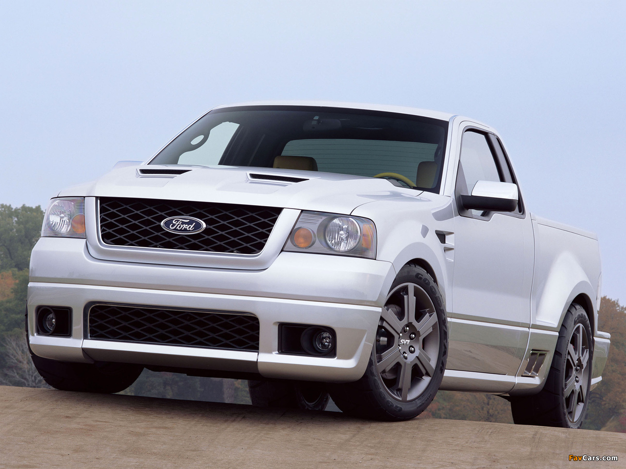 Ford SVT F-150 Lightning Concept 2003 pictures (1280 x 960)