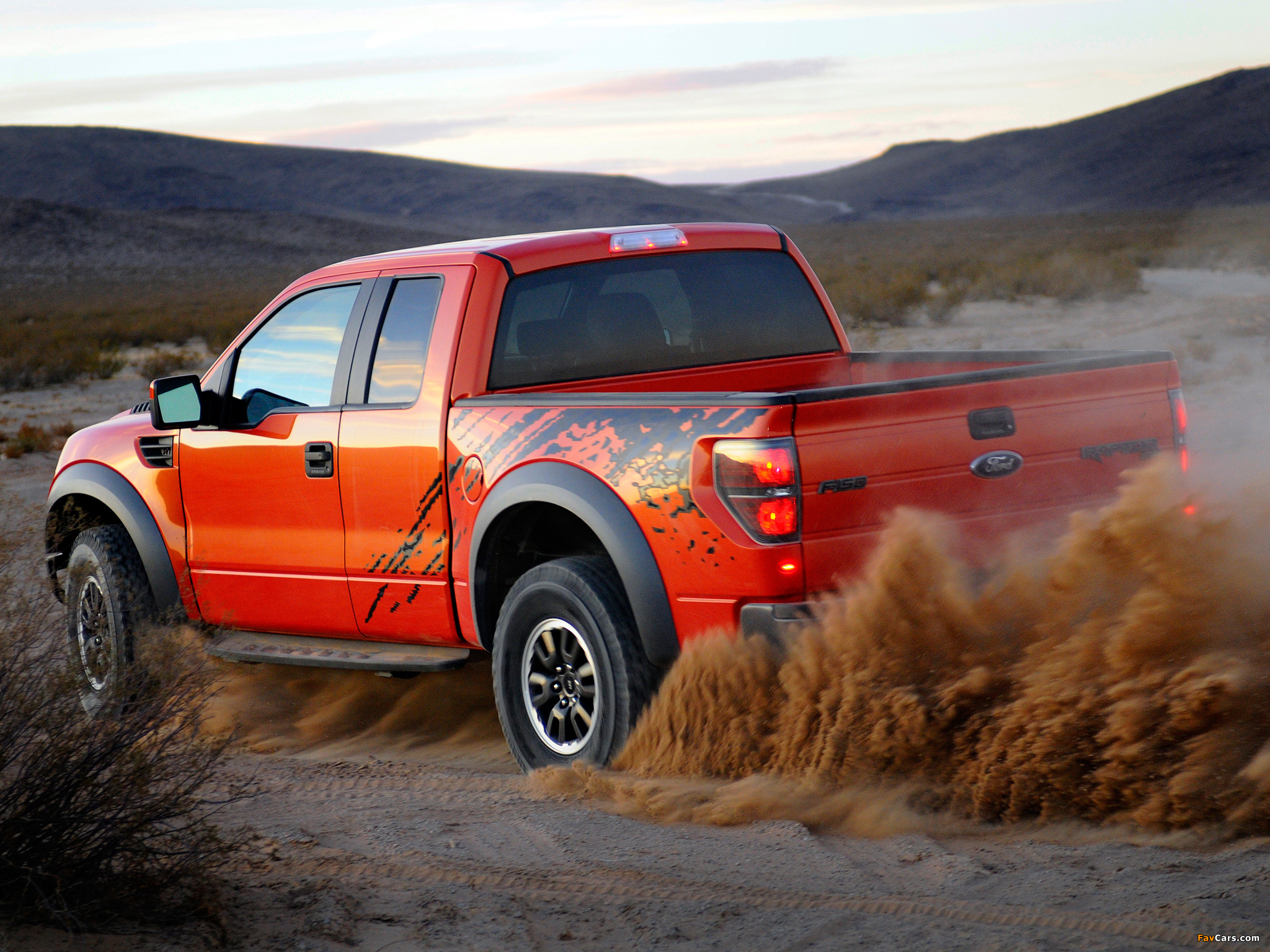Ford F-150 SVT Raptor SuperCab 2009–12 wallpapers (2048 x 1536)