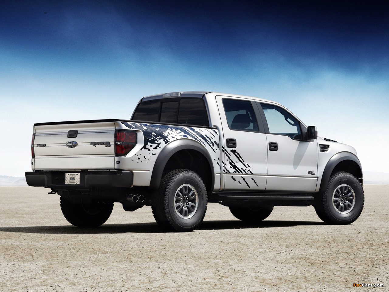 Ford F-150 SVT Raptor SuperCrew 2010 pictures (1280 x 960)