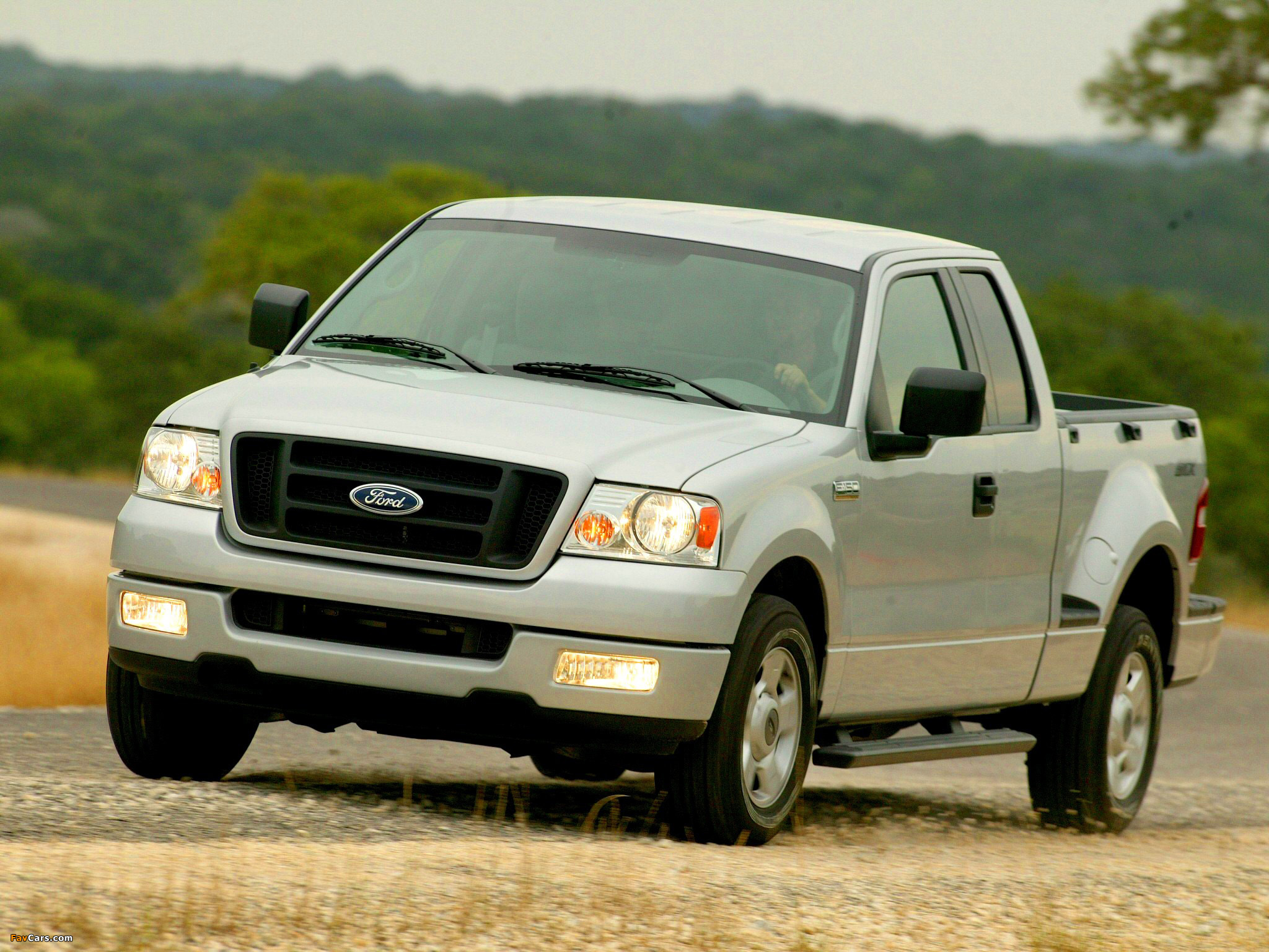 Images of Ford F-150 STX 2004–05 (2048 x 1536)