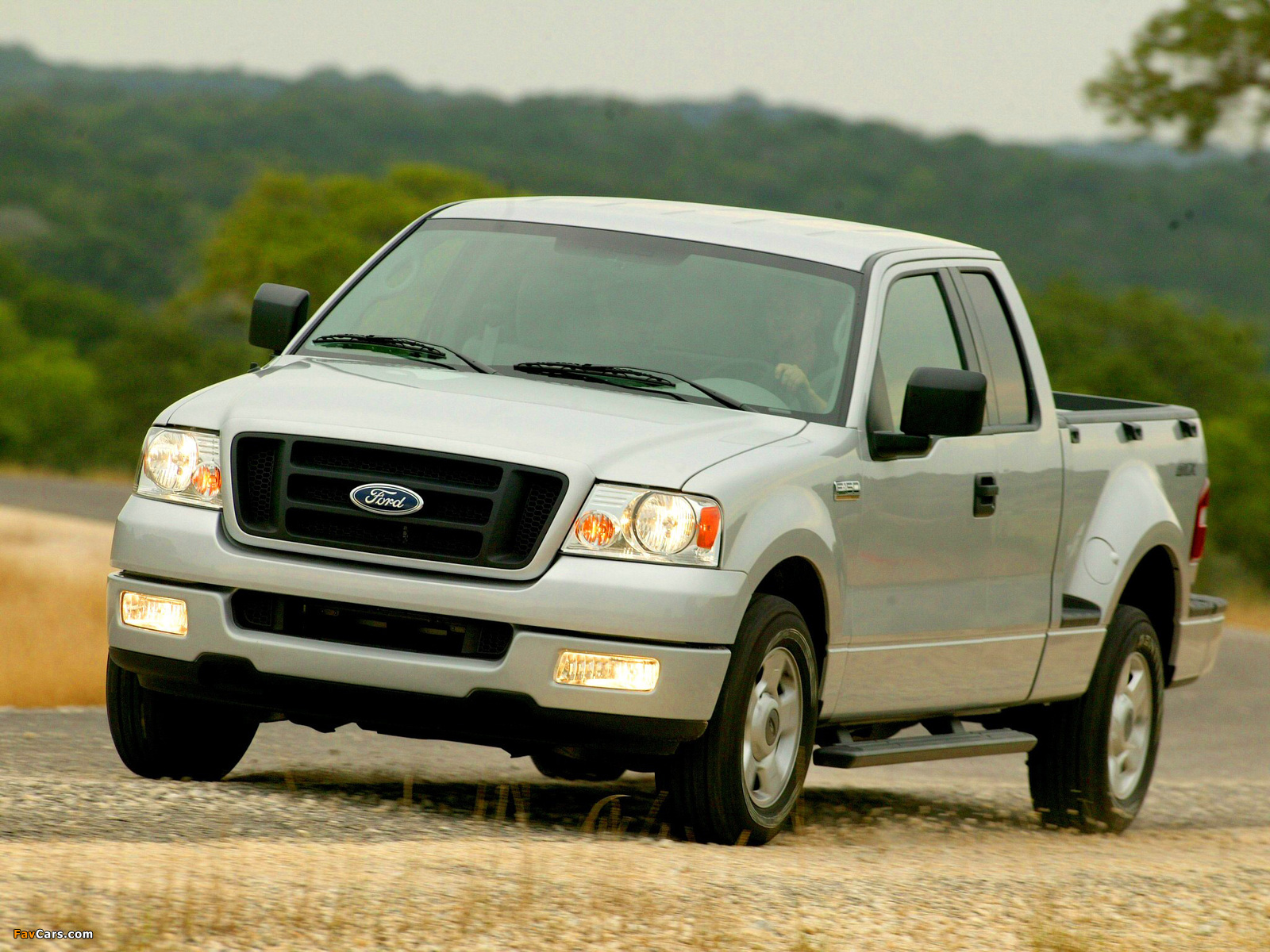 Images of Ford F-150 STX 2004–05 (1600 x 1200)