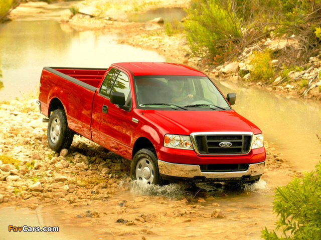Pictures of Ford F-150 XL 2004–08 (640 x 480)