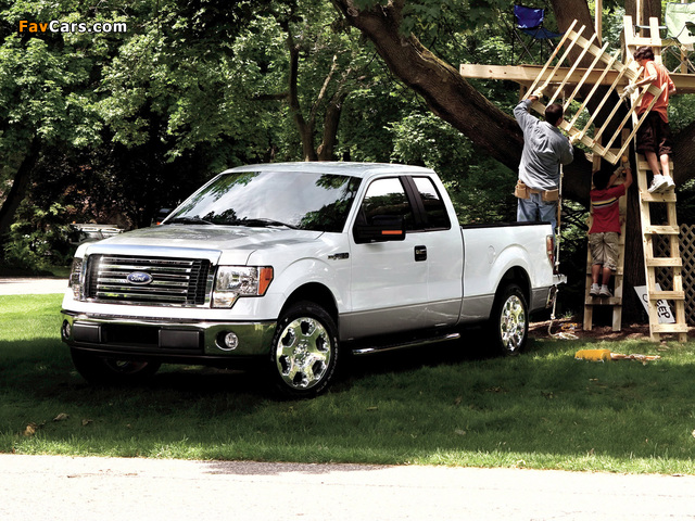 Pictures of Ford F-150 XLT 2011–12 (640 x 480)