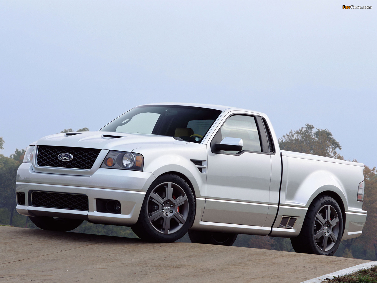 Ford SVT F-150 Lightning Concept 2003 wallpapers (1280 x 960)
