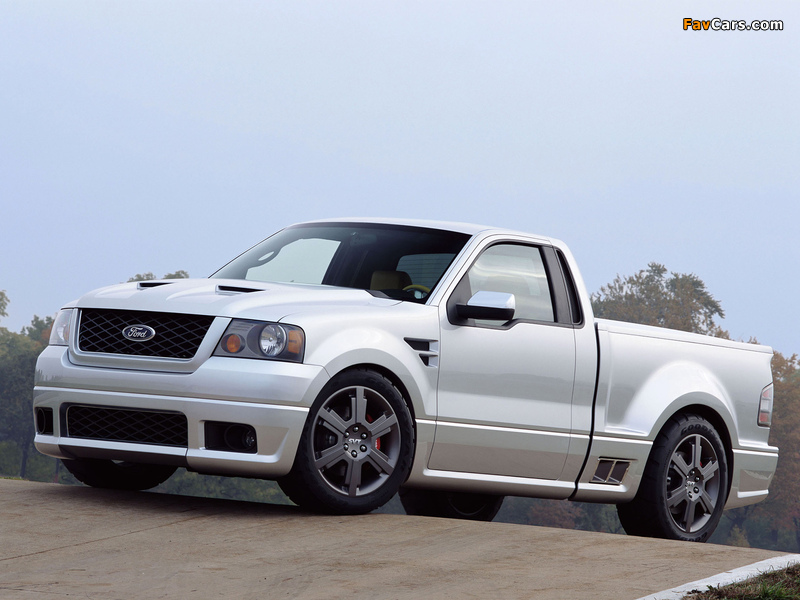 Ford SVT F-150 Lightning Concept 2003 wallpapers (800 x 600)