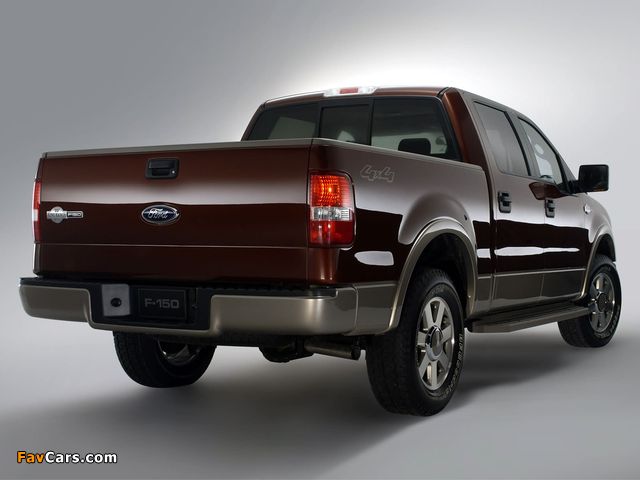 Ford F-150 King Ranch SuperCrew 2005 wallpapers (640 x 480)