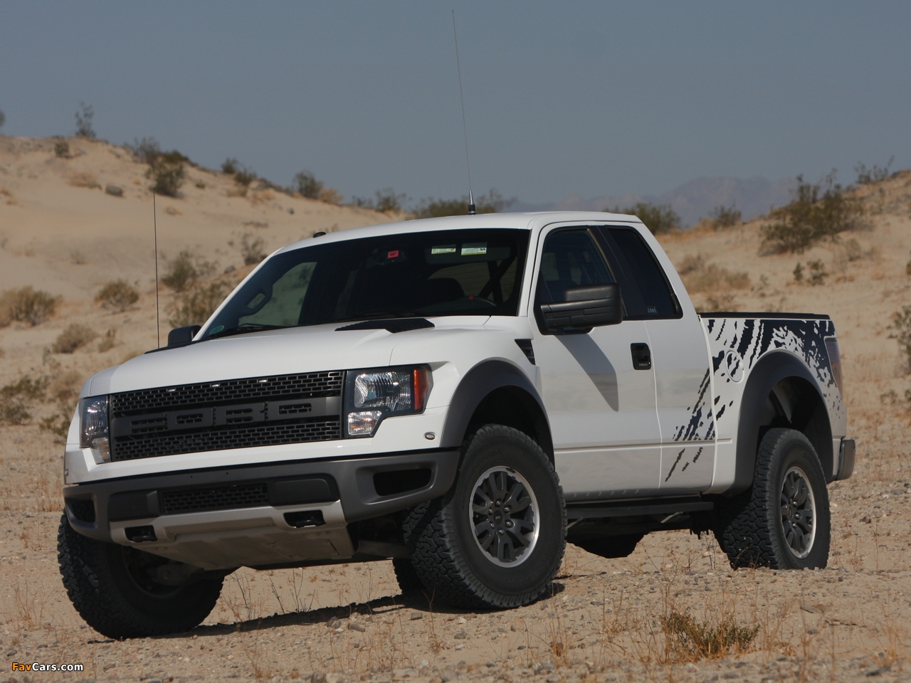 Ford F-150 SVT Raptor SuperCab 2009–12 wallpapers (1280 x 960)