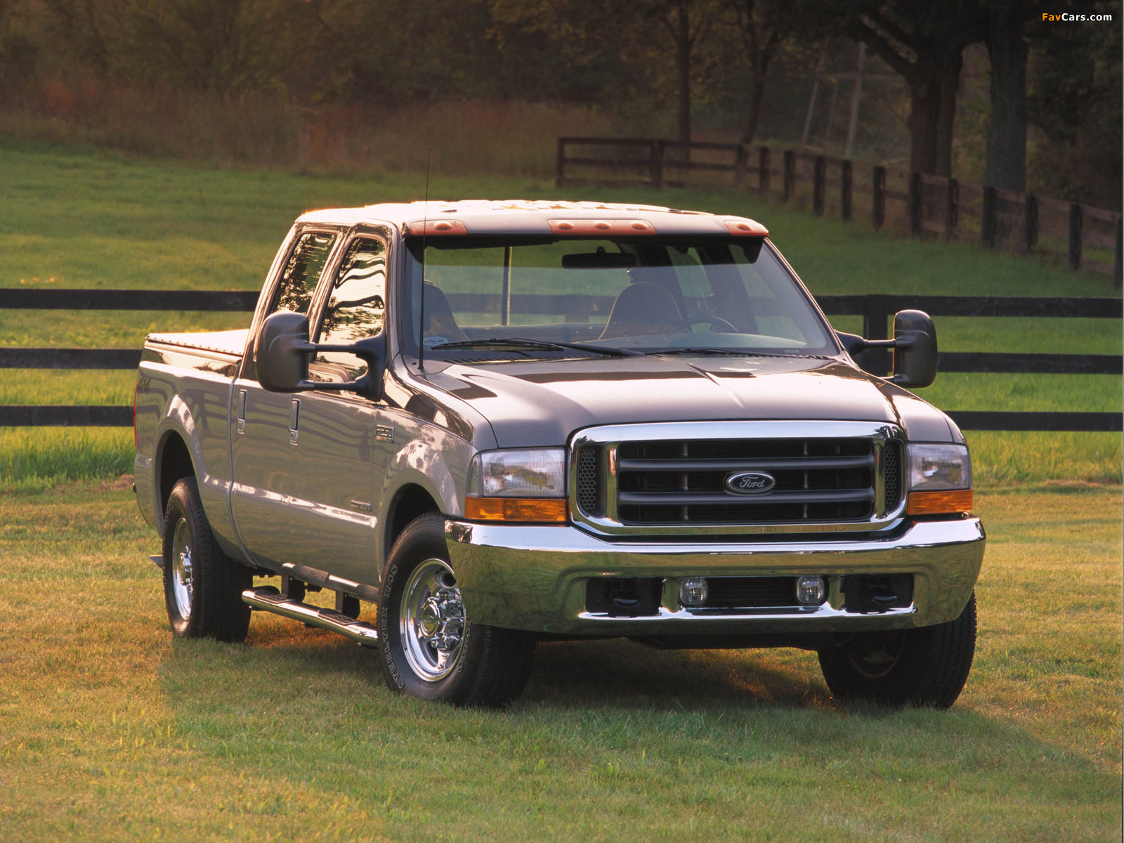 Ford F-250 Super Duty Platinum Edition 2001 wallpapers (1600 x 1200)