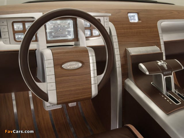 Photos of Ford F-250 Super Chief Concept 2006 (640 x 480)