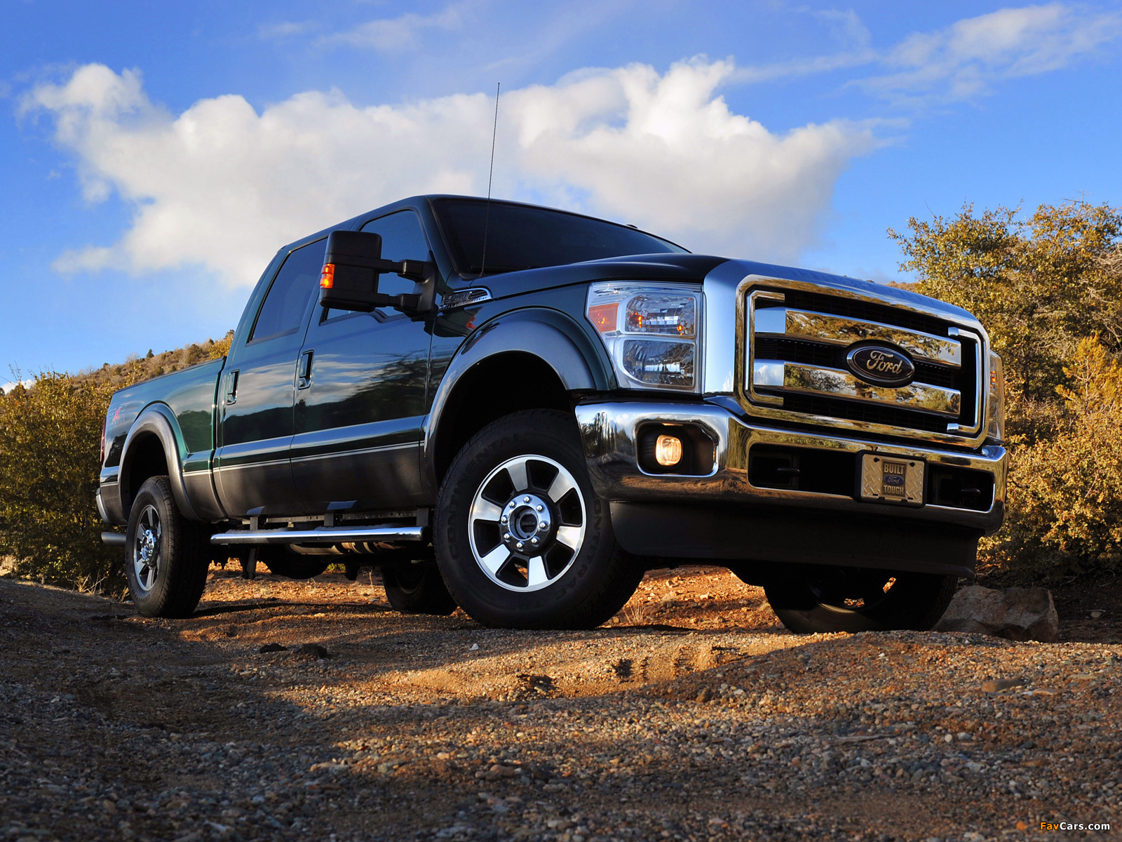 Ford F-250 Super Duty FX4 Crew Cab 2010 wallpapers (1600 x 1200)