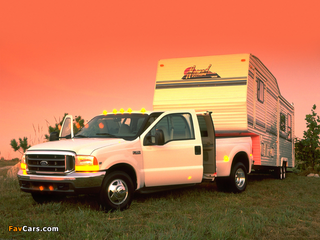 Ford F-350 Super Duty Crew Cab 1999–2004 images (640 x 480)