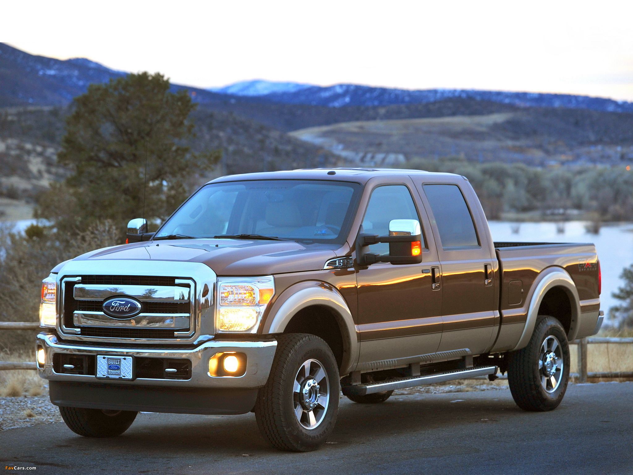 Ford F-350 Super Duty Crew Cab 2010 pictures (2048 x 1536)