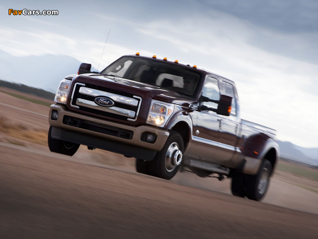 Images of Ford F-350 Super Duty Crew Cab 2010 (640 x 480)