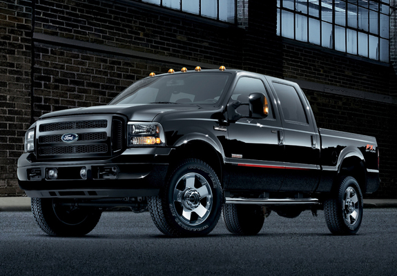 Photos of Ford F-350 Lariat 2003–04