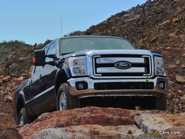 Photos of Ford F-350 Super Duty Crew Cab 2010 (640 x 480)