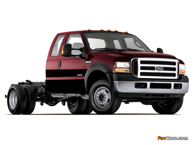 Pictures of Ford F-550 Super Duty Extended Cab 2004–07 (640 x 480)