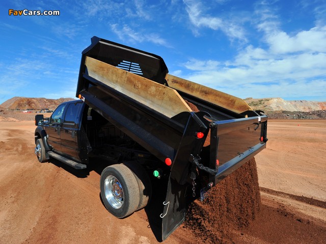 Ford F-550 Super Duty Crew Cab 2010 wallpapers (640 x 480)