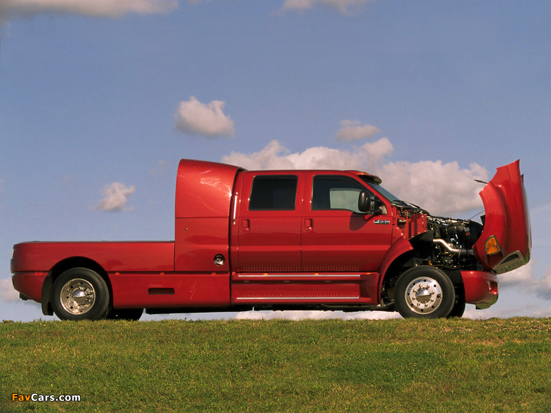 Ford F-650 Super Crewzer 2001–04 wallpapers (800 x 600)