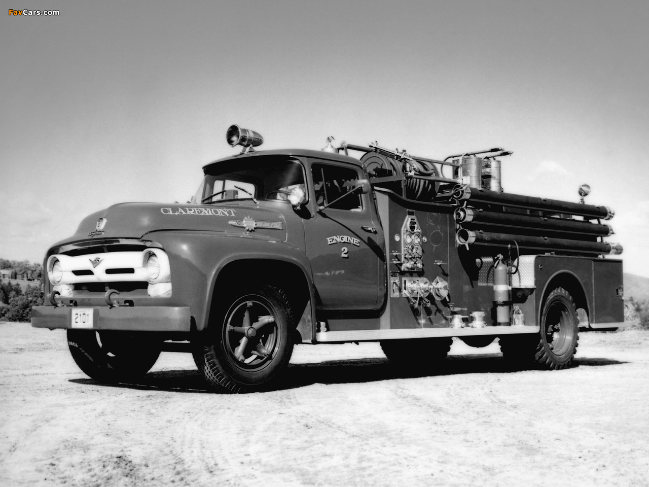 Ford F-750 Firetruck by Seagrave 1956 photos (1280 x 960)