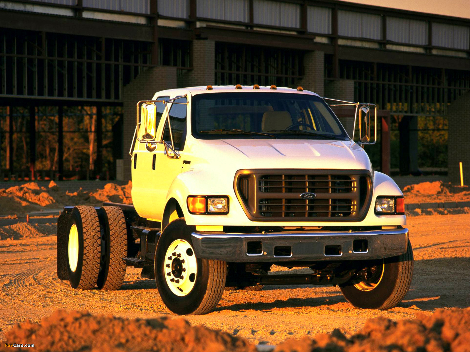 Ford F-750 Super Duty 1999–2004 wallpapers (1600 x 1200)
