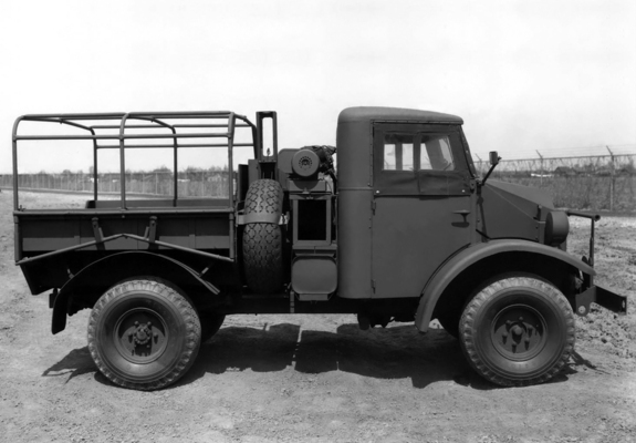 Ford F8 No.12 Cab 1941 wallpapers