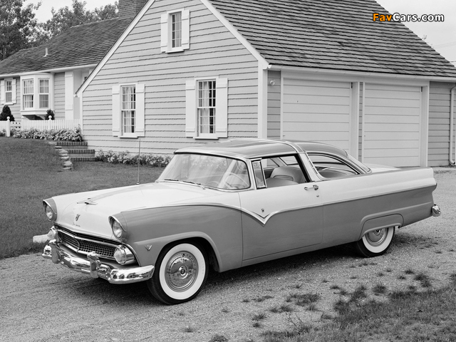 Ford Fairlane Crown Victoria Coupe (64A) 1955 pictures (640 x 480)