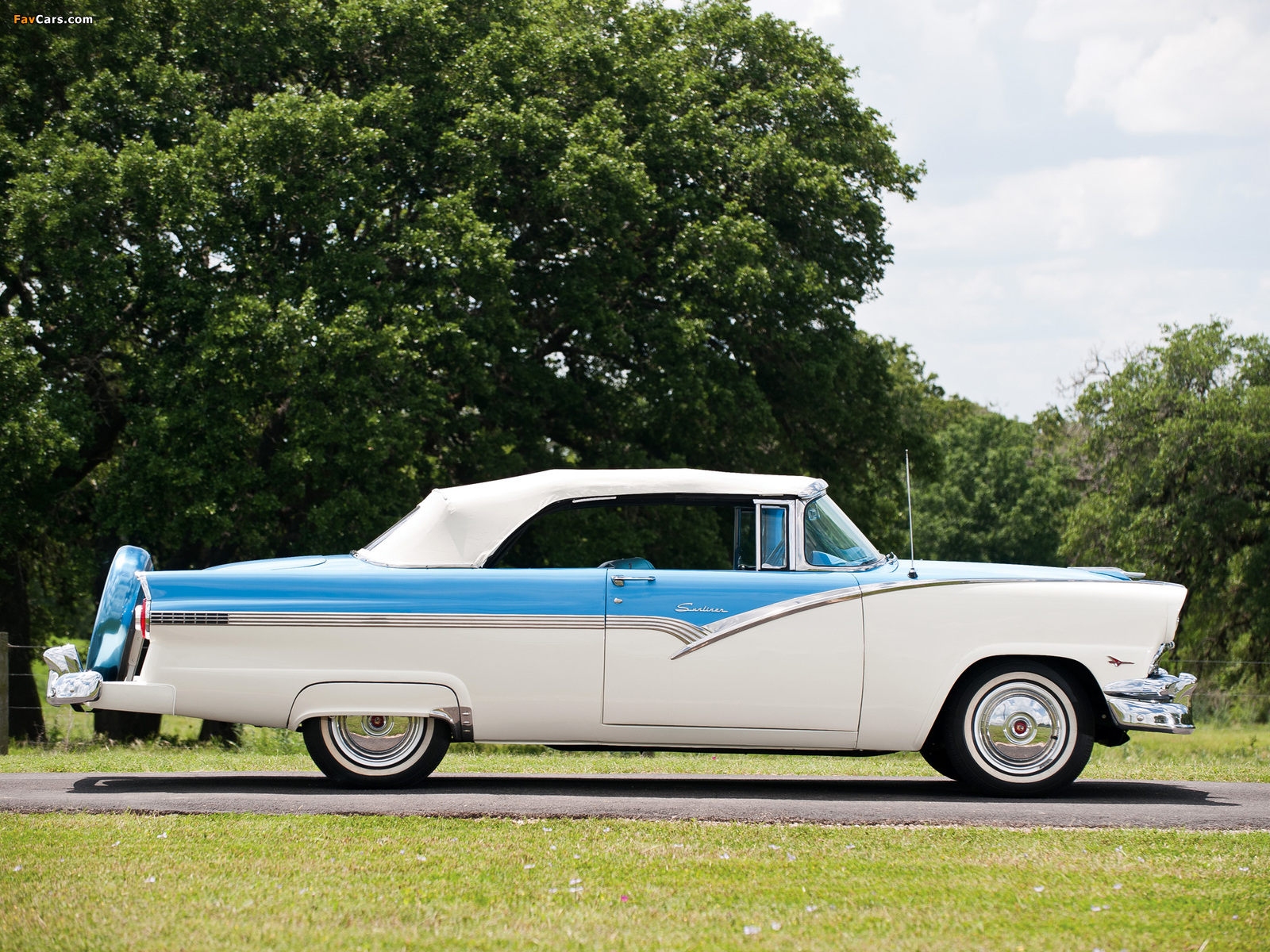 Ford Fairlane Sunliner Convertible 1956 pictures (1600 x 1200)