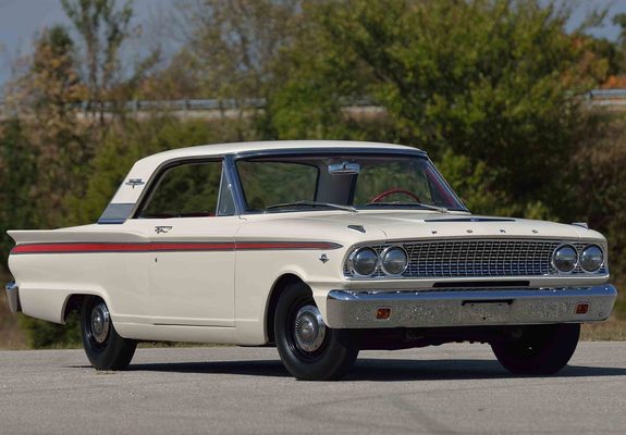 Photos of Ford Fairlane 500 Sports Coupe 1963