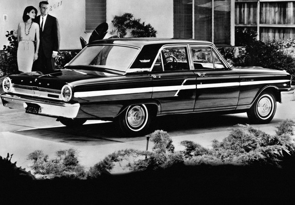 Photos of Ford Fairlane 500 4-door Sedan 1964