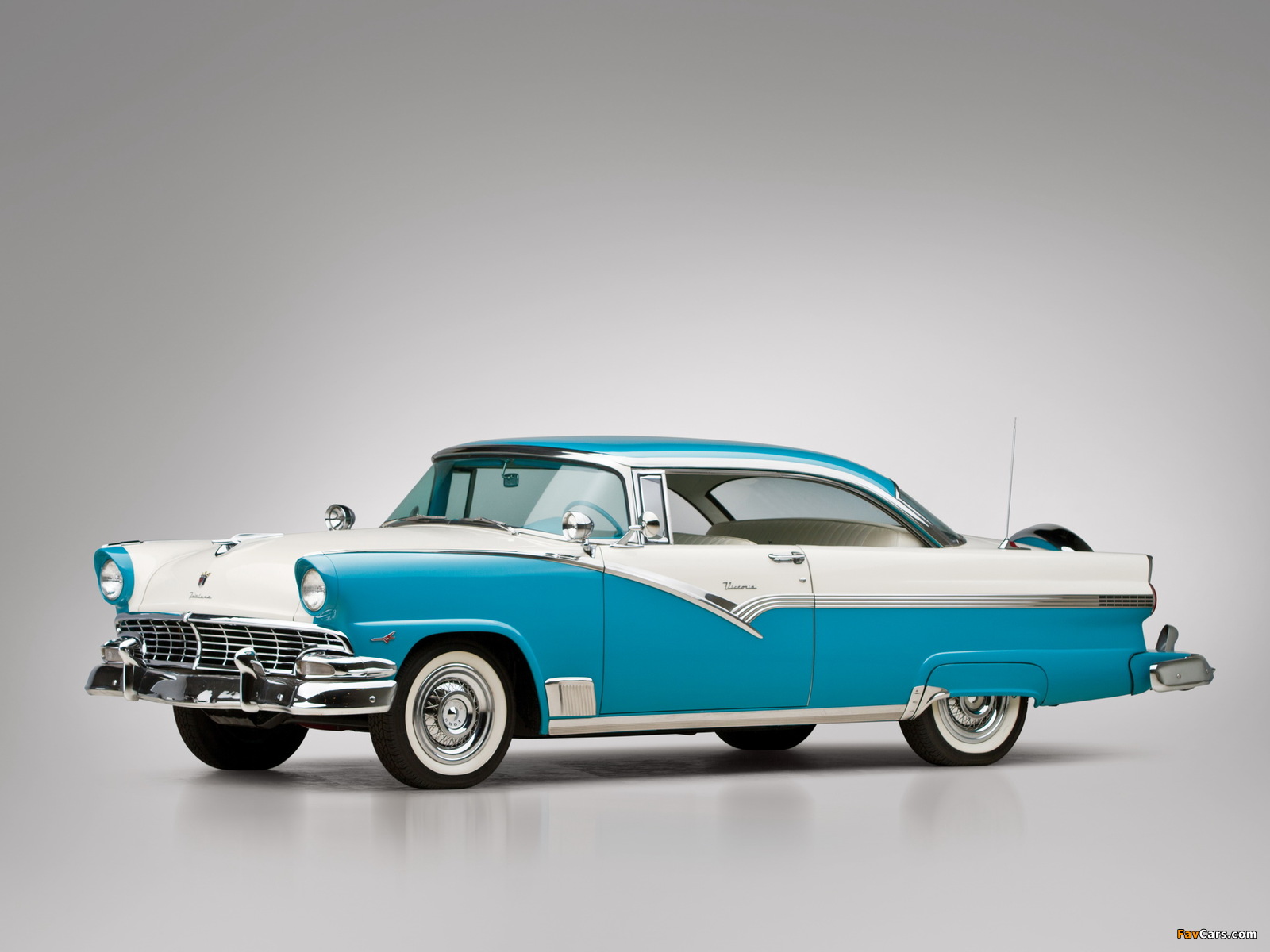 Pictures of Ford Fairlane Victoria Hardtop Coupe (64C) 1956 (1600 x 1200)