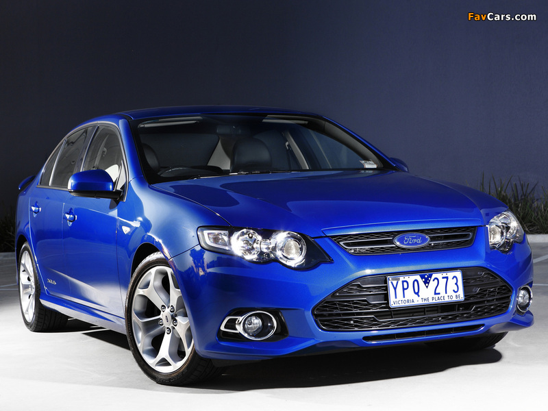 Ford Falcon XR6 (FG) 2011 wallpapers (800 x 600)