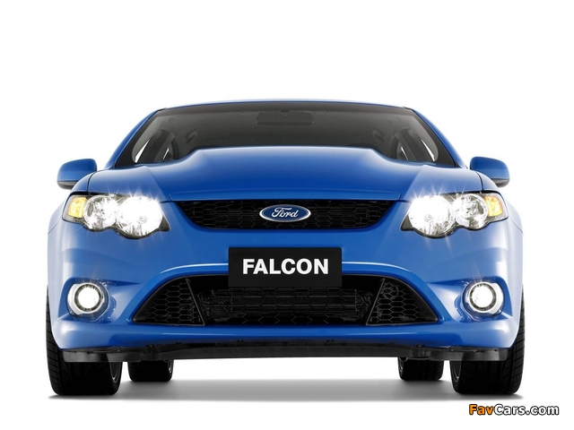 Images of Ford Falcon XR8 (FG) 2008–11 (640 x 480)