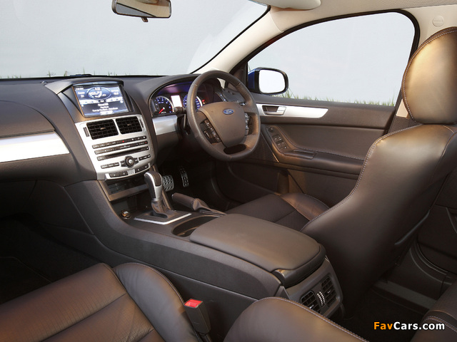 Images of Ford Falcon XR6 (FG) 2011 (640 x 480)