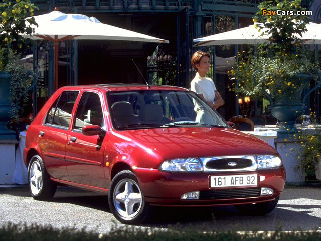 Ford Fiesta 5-door 1995–99 photos (640 x 480)