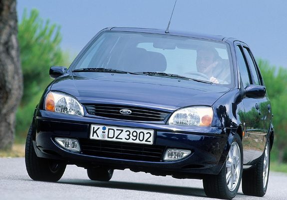 Ford Fiesta 5-door 1999–2002 images