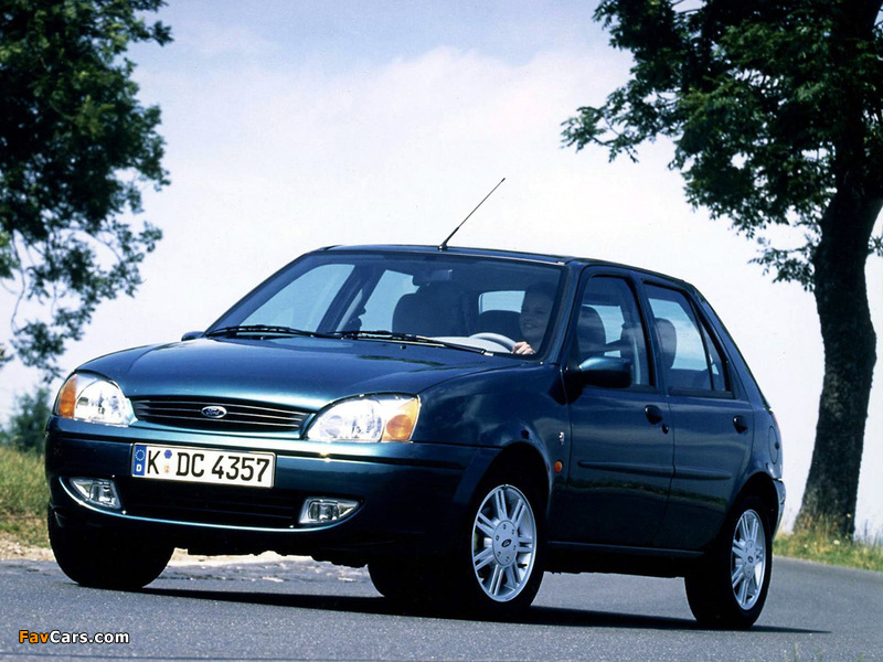 Ford Fiesta 5-door 1999–2002 wallpapers (800 x 600)