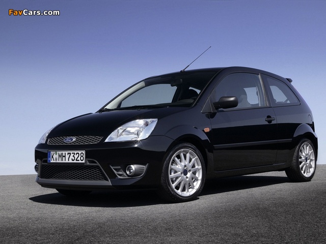 Ford Fiesta Sport 2002–05 images (640 x 480)