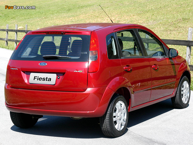 Ford Fiesta BR-spec 2002–07 photos (640 x 480)