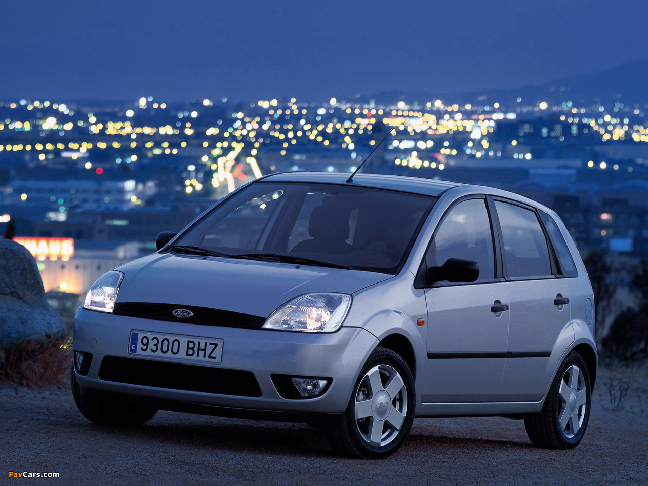 Ford Fiesta 5-door 2002–05 photos (1280 x 960)