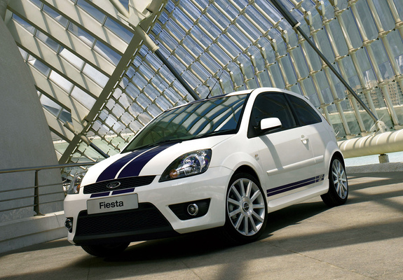Ford Fiesta ST 2005–08 wallpapers